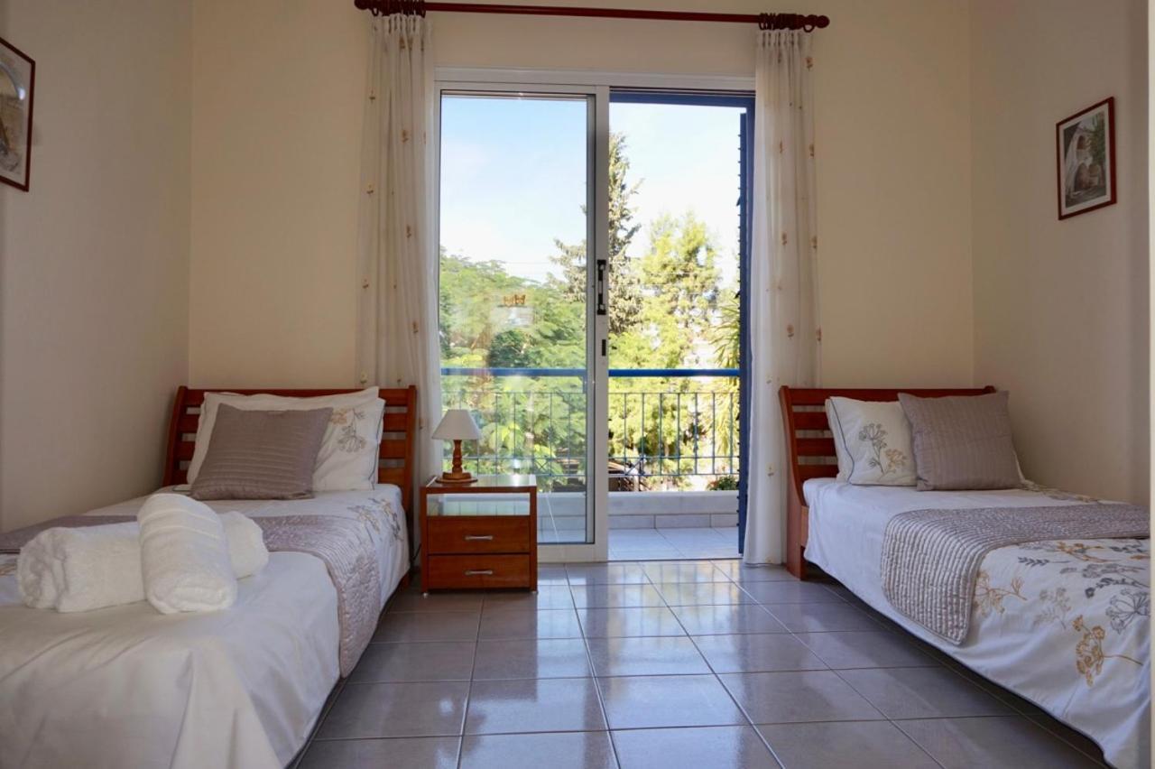 Villa Ilios In Kato Paphos Kültér fotó